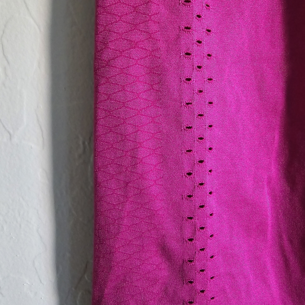 Zyia Fuchsia Seamless Tank Large New - Picture 6 of 11